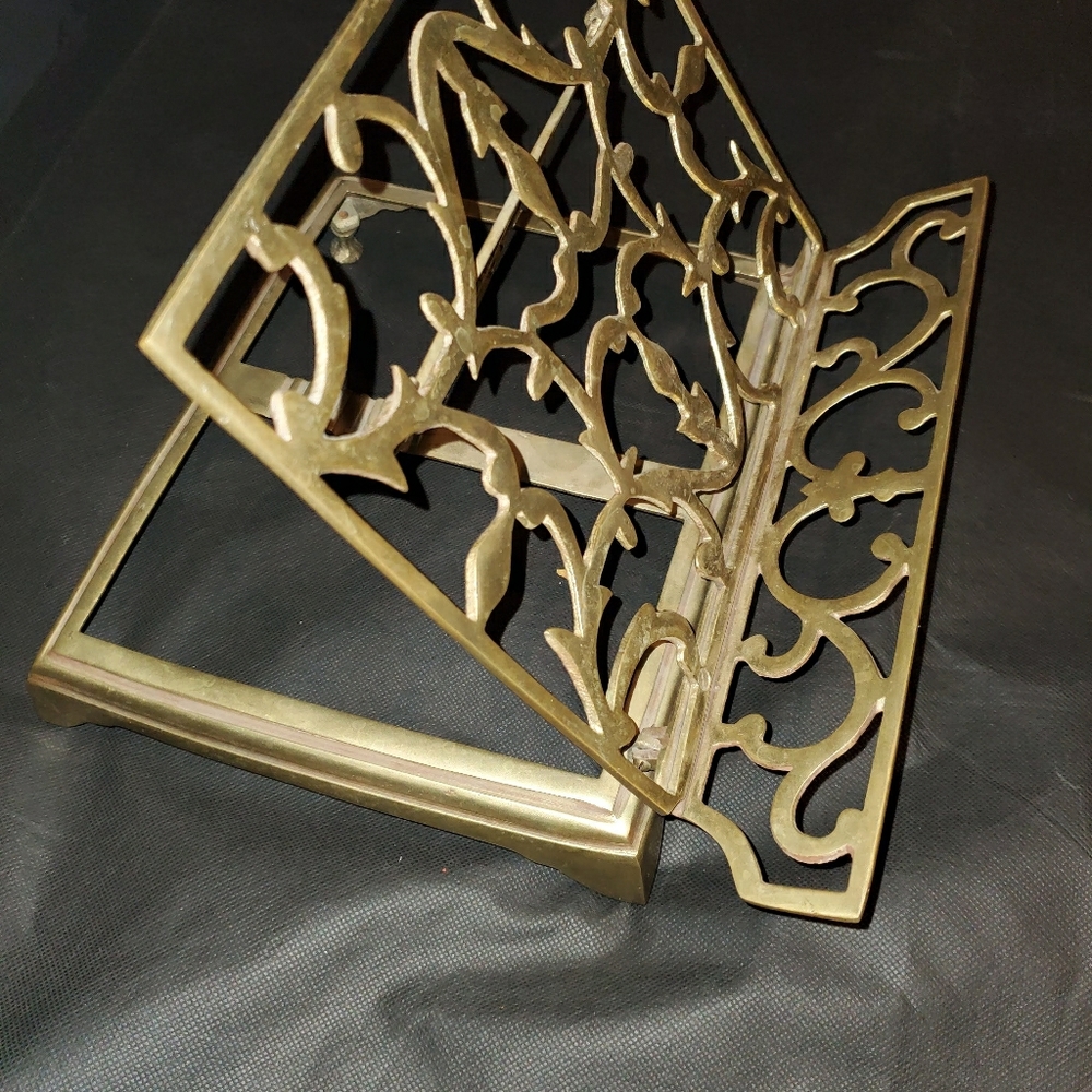 Solid brass antique collapsible book holder